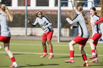 Bild 40 - wBJ Eimsbuettler TV - SV Werder Bremen : Ergebnis: 0:1